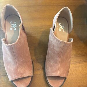 Women's Peep Toe Mules in Pink Suede